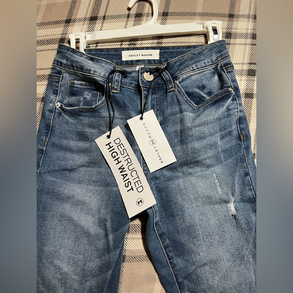 Ashley Mason High Wasted Ripped Jeans